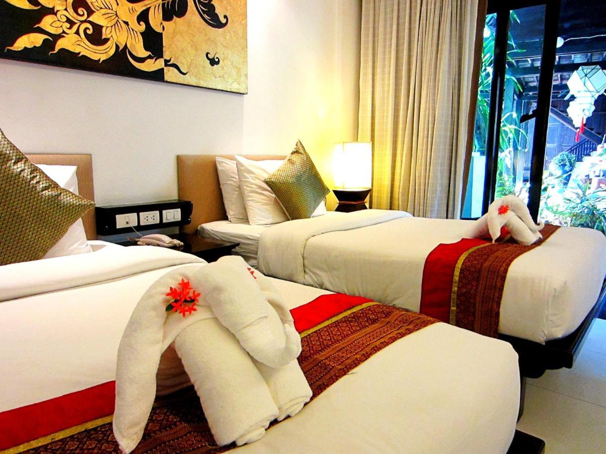 Executive Poolside Twin Room,1392556496:JPEG