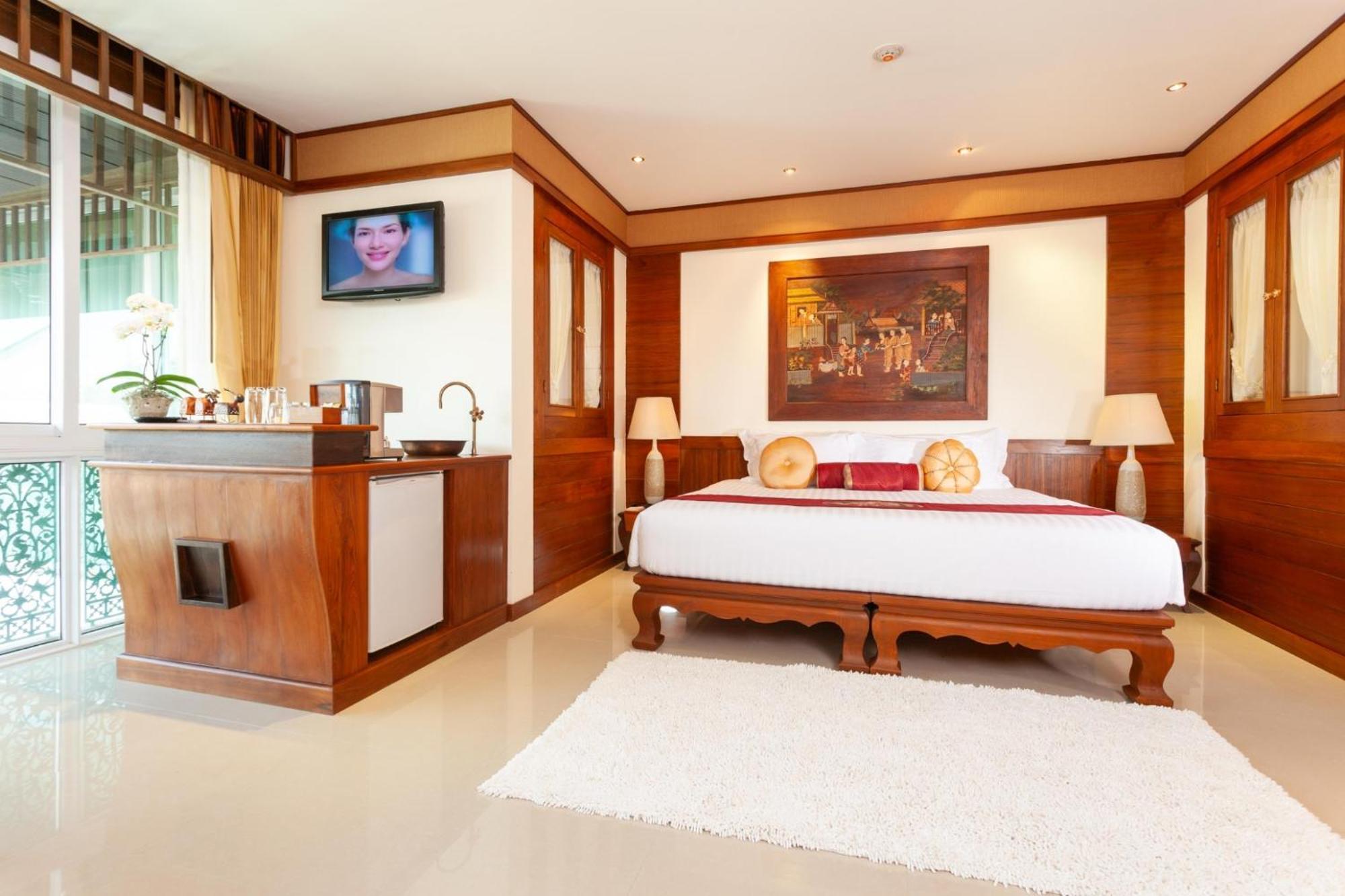 Junior Suite,1645659837:JPEG
