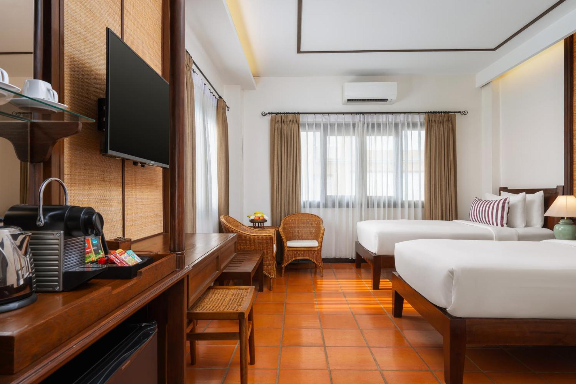 Superior Twin Room