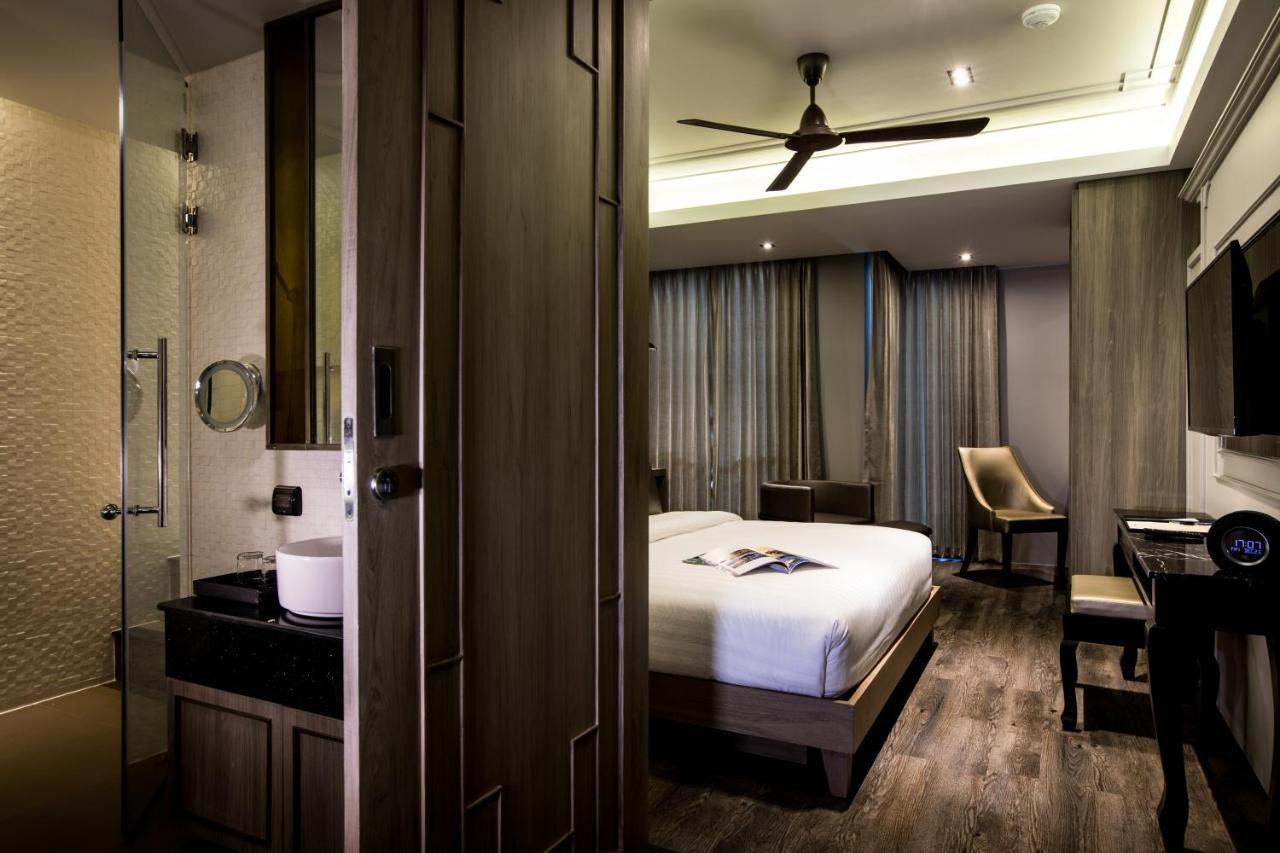 Deluxe Room,963326830:JPEG