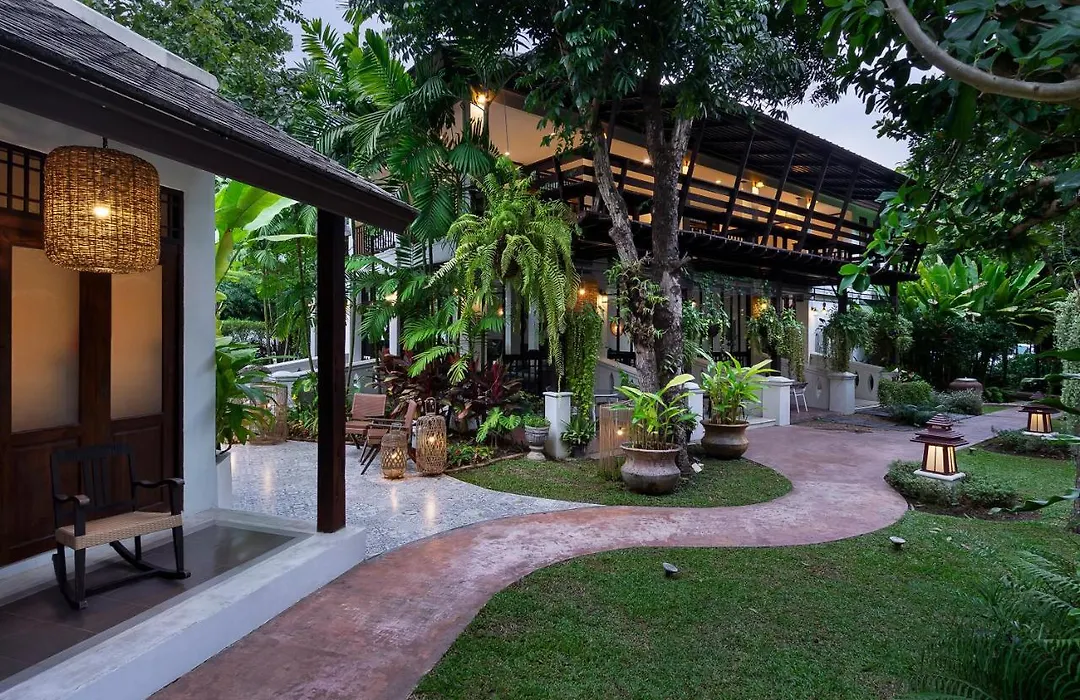 Ratchapruek Lanna Boutique-1