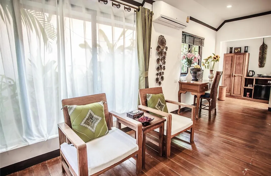 E-Outfitting Boutique Chiang Mai-1