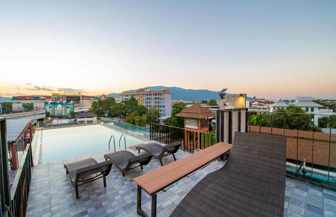 We Terminal Hotel-1